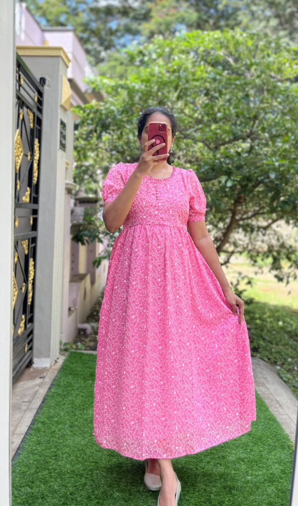 Georgette Maternity/Feeding kurti -Frill Neck - Pink Small Flower