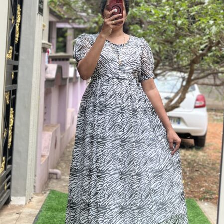 Georgette Maternity/Feeding kurti - Frillneck - Animal