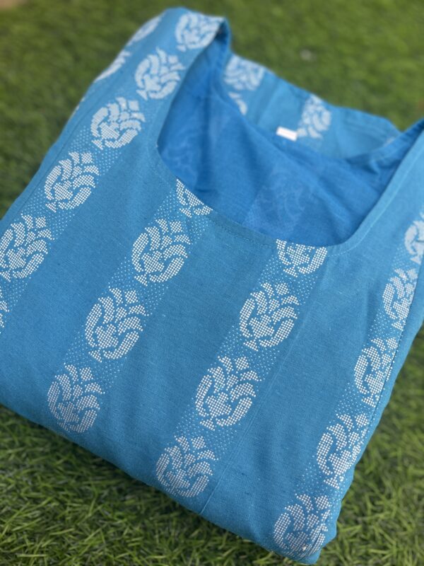 Cotton Maternity/Feeding kurti - Handloom Skyblue - Image 2