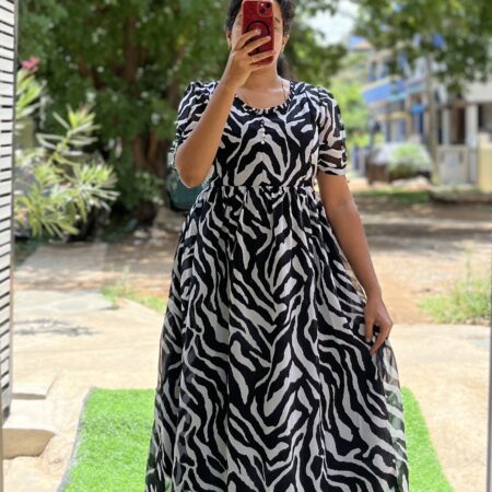 Georgette Maternity/Feeding kurti - Frill neck - Zebra