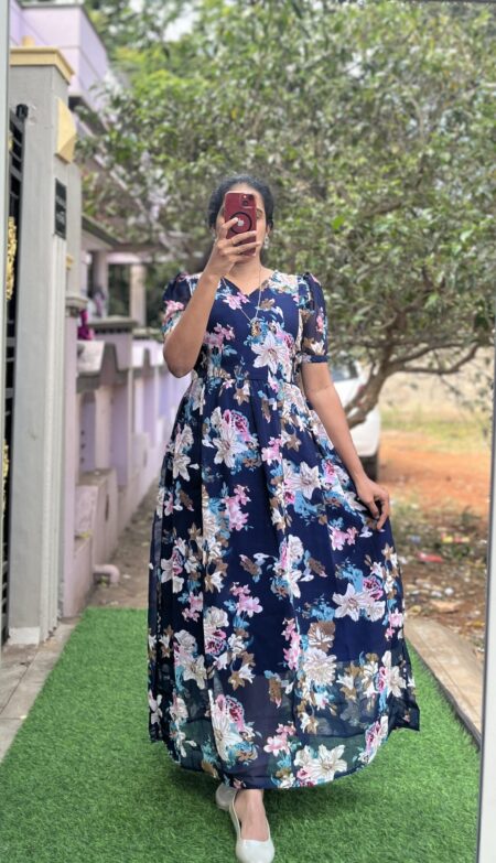 Georgette Maternity/Feeding kurti - Vneck - Malar