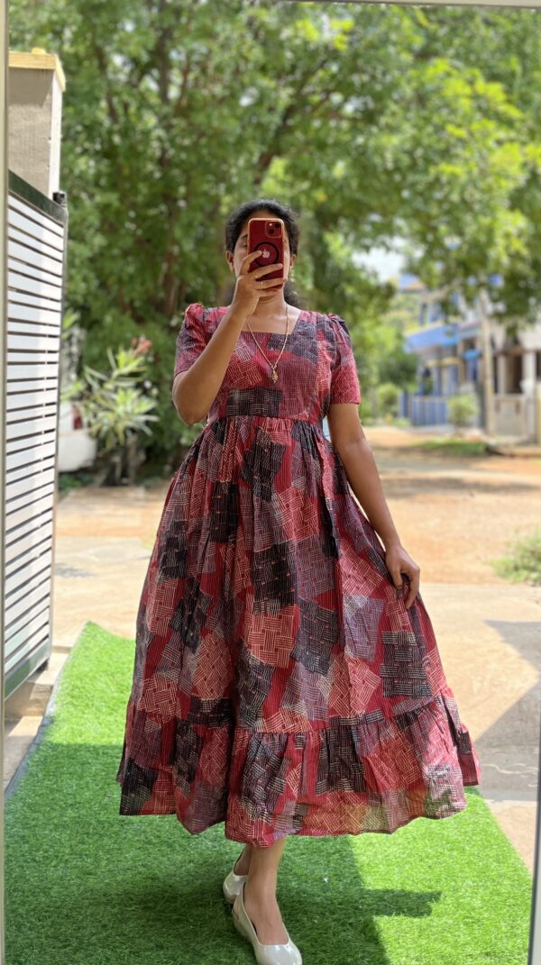 Cotton Maternity/Feeding kurti - Kantha square - Image 2