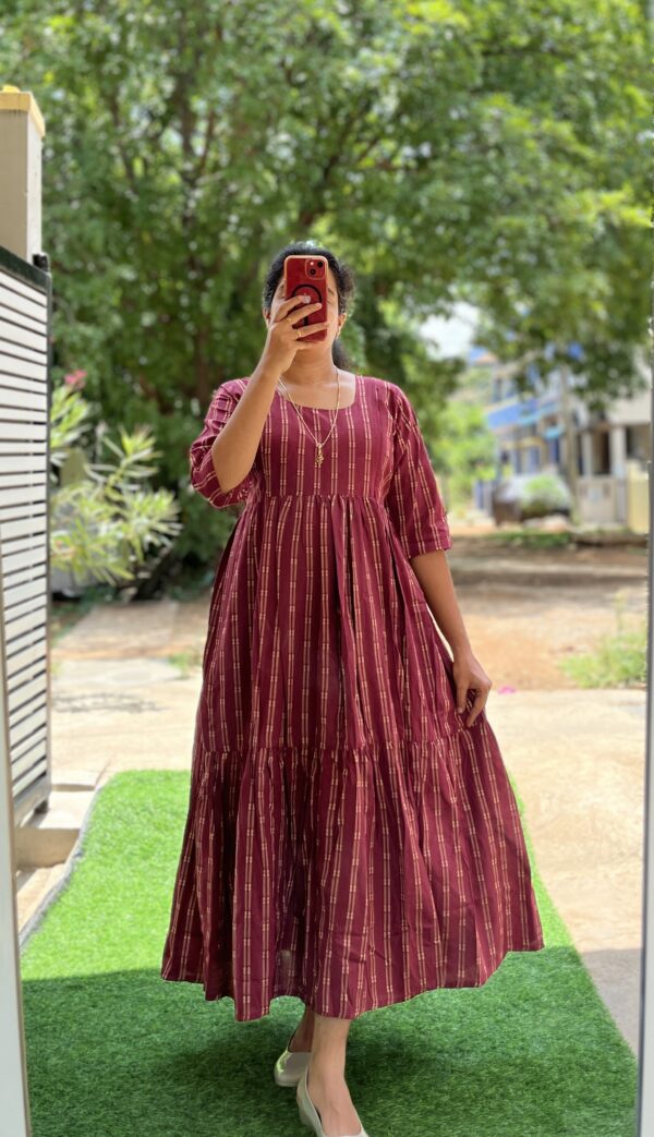Cotton Maternity/Feeding kurti - Handloom Maroon - Image 3