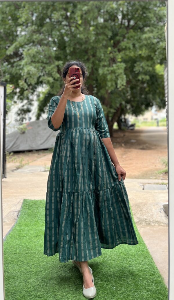 Cotton Maternity/Feeding kurti - Handloom Dark Green - Image 3