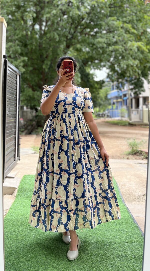 Cotton Maternity/Feeding kurti - SS - Cow blue