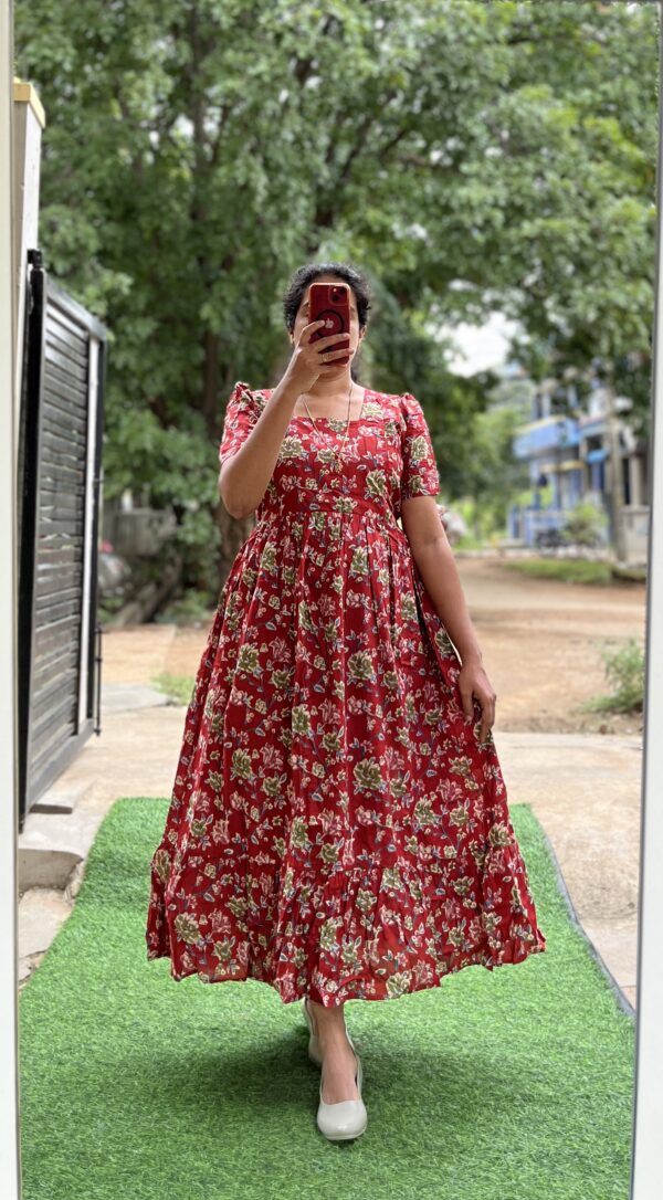Cotton Maternity/Feeding kurti - SS - Red kalamkari