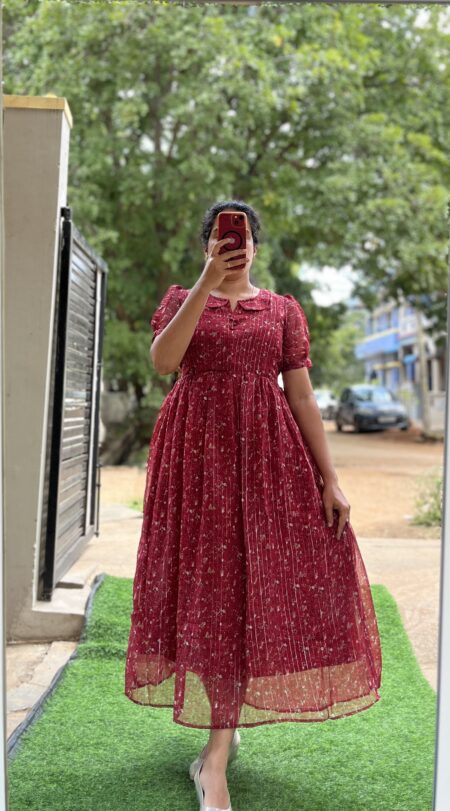 Georgette Maternity/Feeding kurti - PeterPan Red lurex