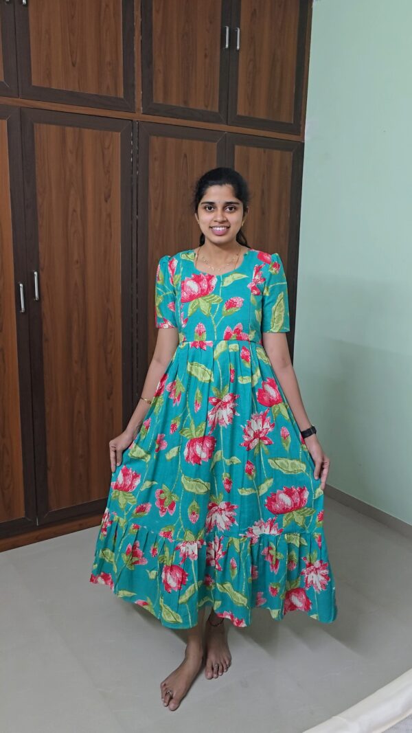 Cotton Maternity/Feeding kurti - SS - Lotus